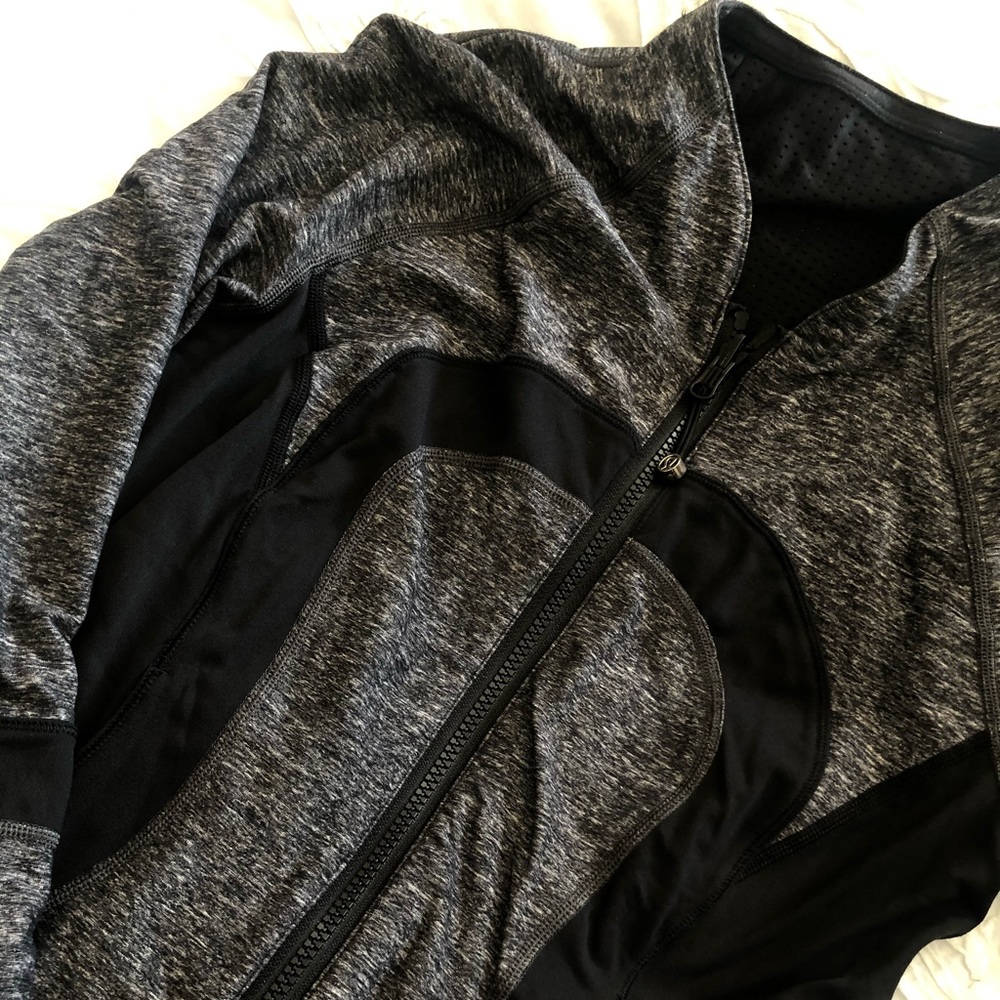 Soul Cycle Lululemon Reversible workout jacket